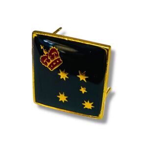 Vintage Boy Scouts Victoria Australia Metal Enamel Coat Souvenir Belt Badge 1"